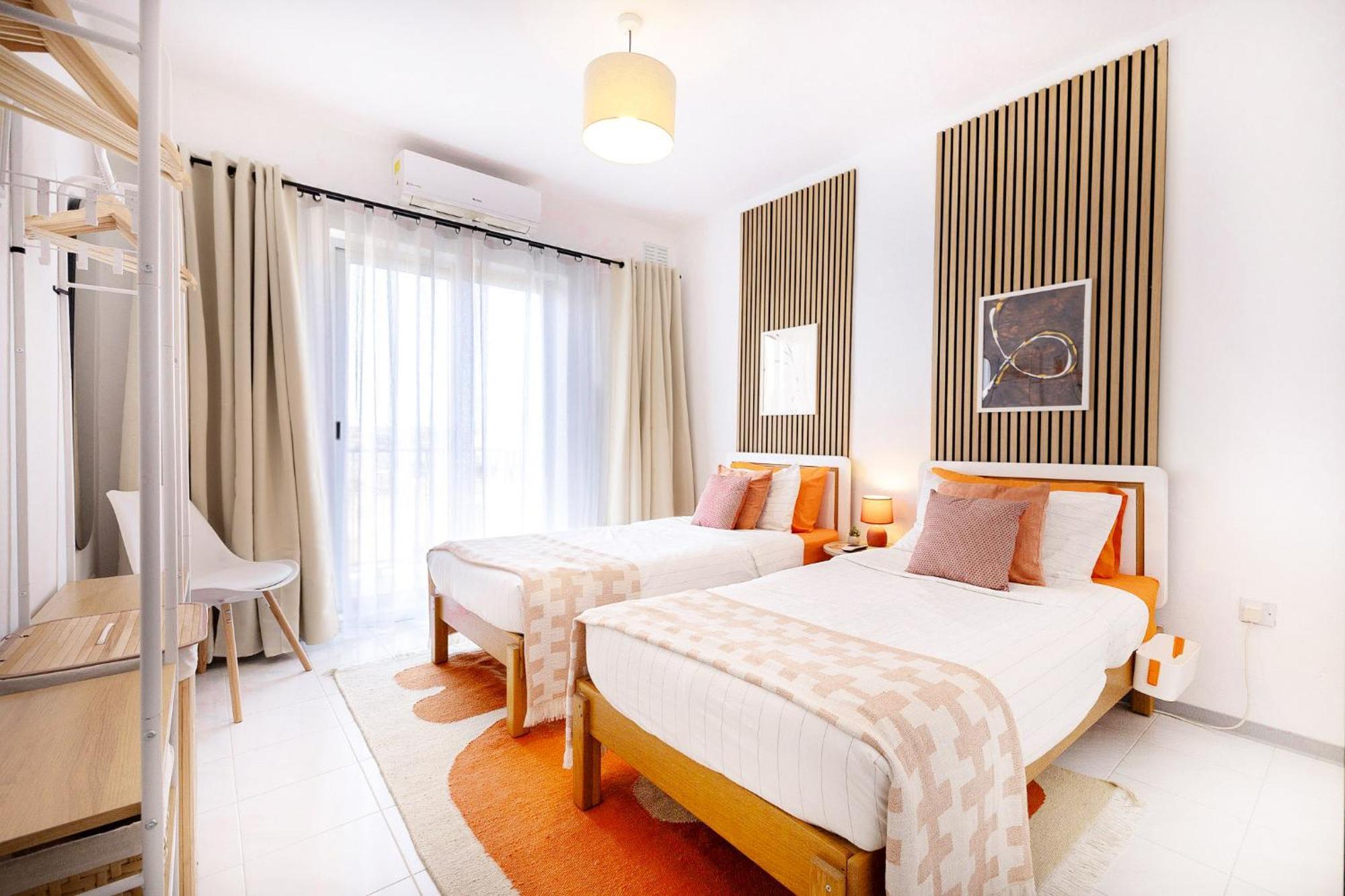 Spacious 2Br Penthouse With A Large Front-Terrace - Close To Bugibba Perched Beach San Pawl il-Baħar Zewnętrze zdjęcie