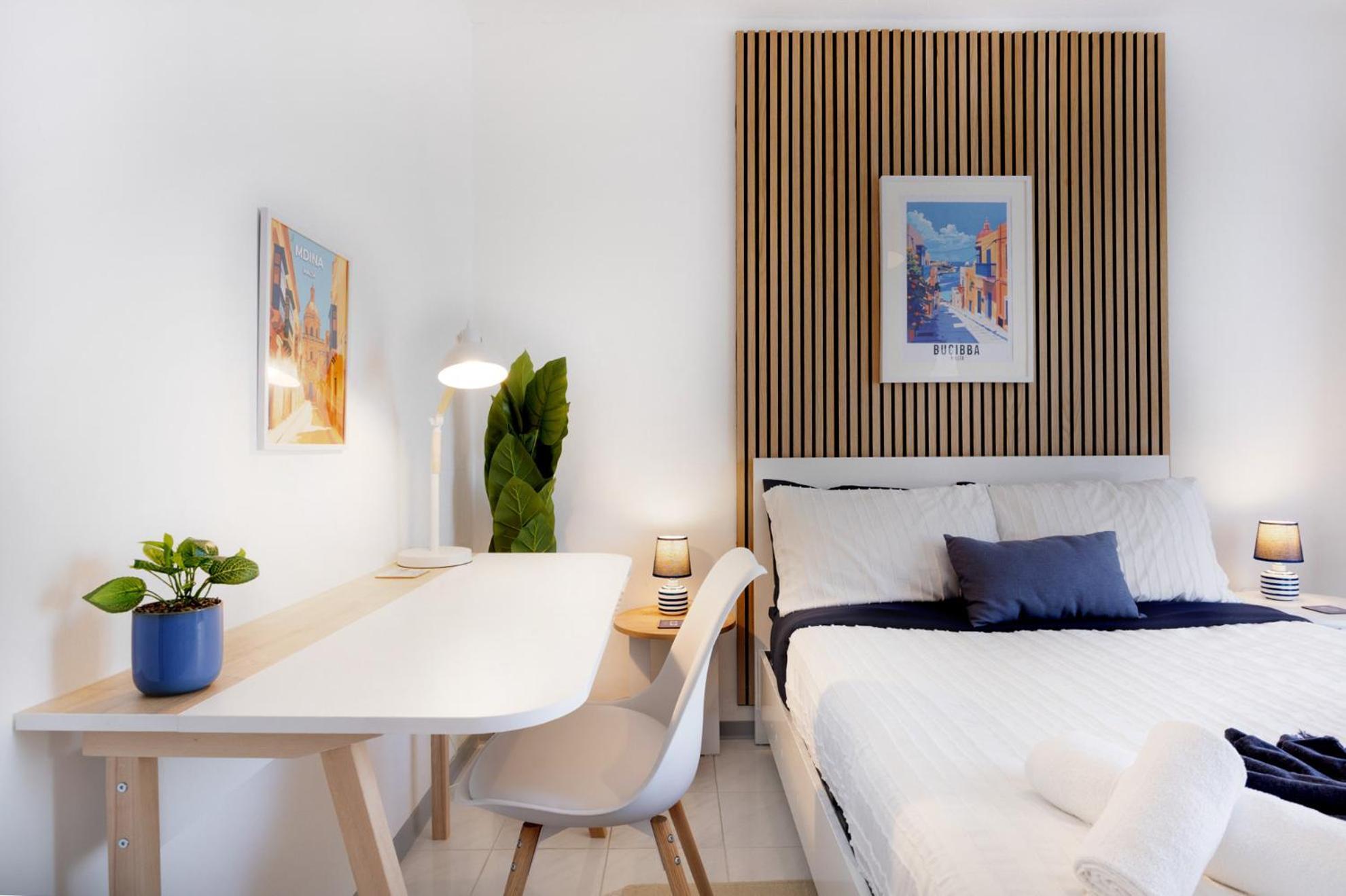 Spacious 2Br Penthouse With A Large Front-Terrace - Close To Bugibba Perched Beach San Pawl il-Baħar Zewnętrze zdjęcie